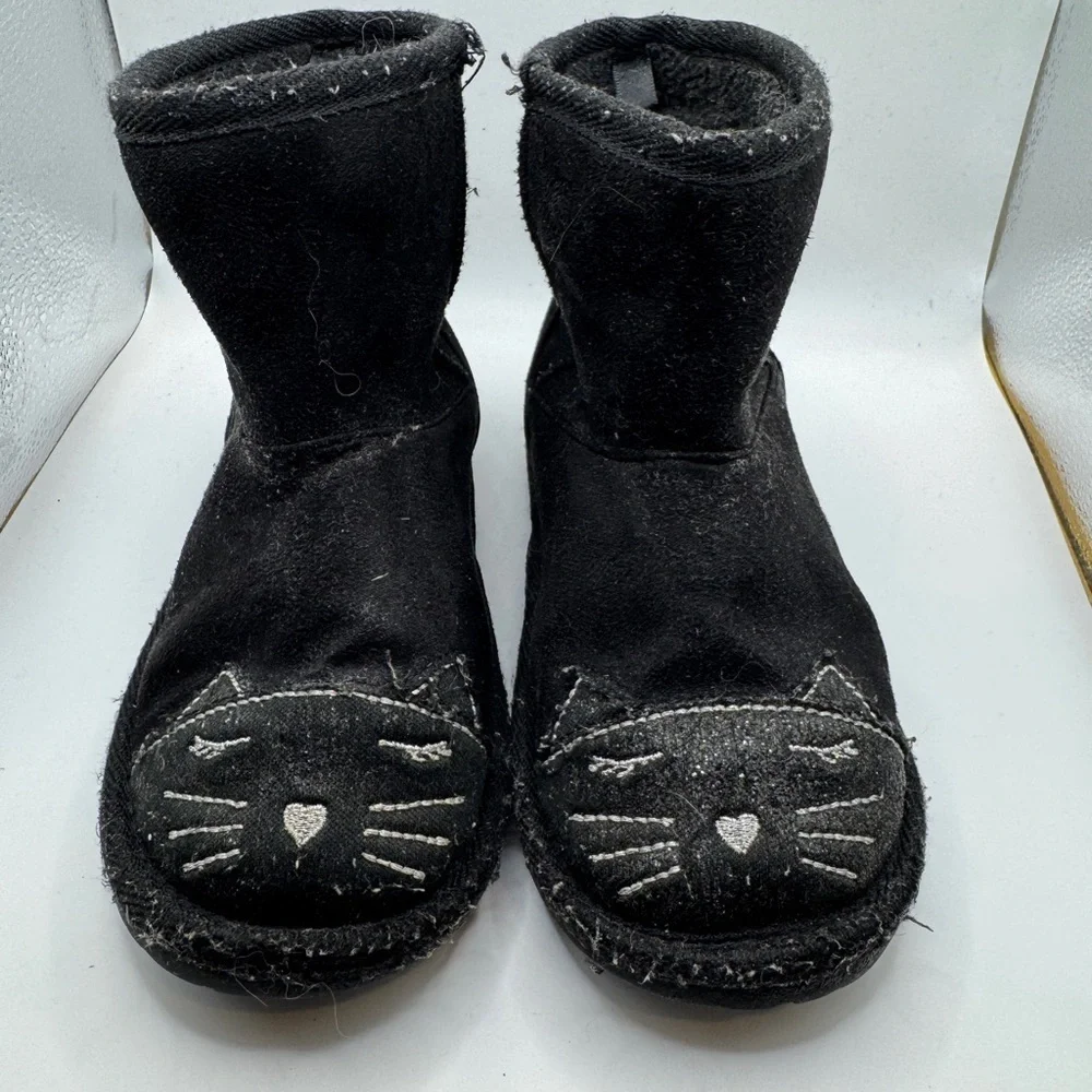 The Children's Place Toddler Size 10 Girls Black Cozy Cat Face Boots